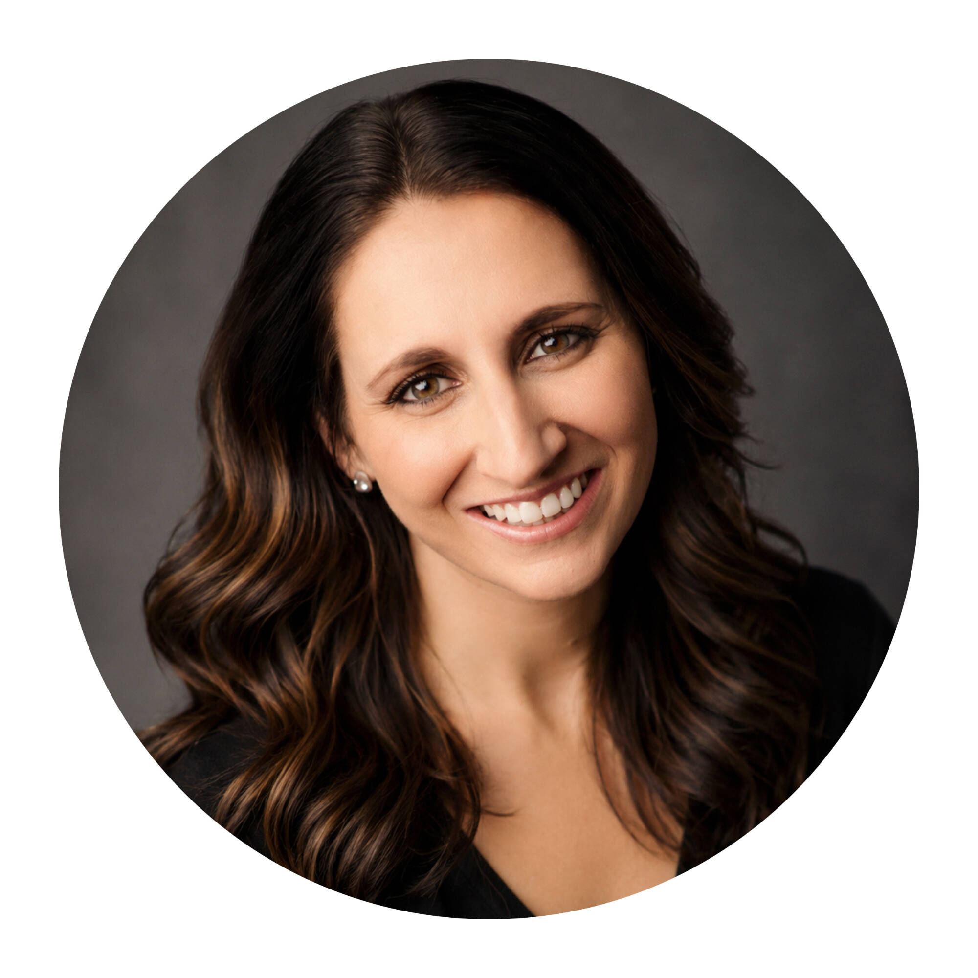headshot of katie clemons